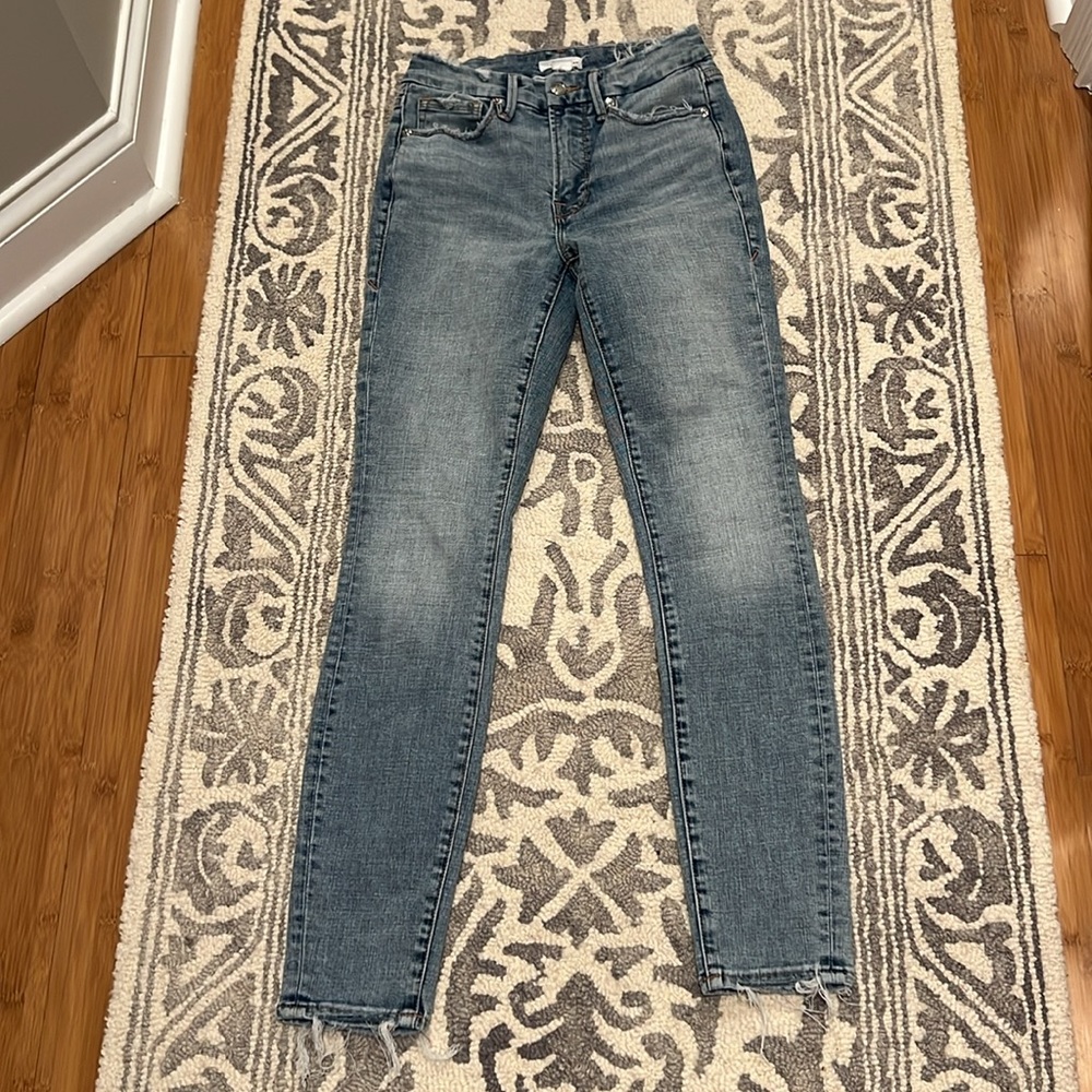 Good American Frayed Skinny Jeans